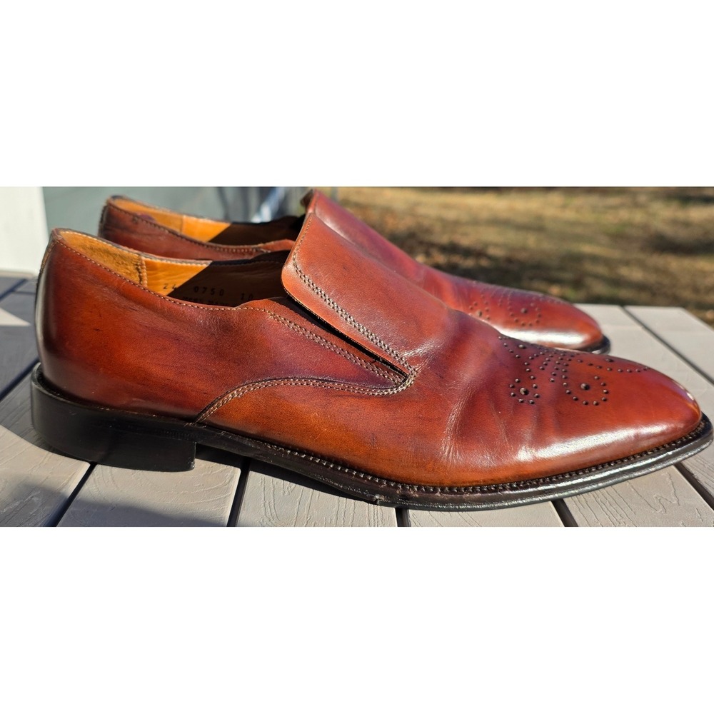 Johnston & Murphy Handcrafted in Italy Mens 10M Brown Medallion Toe Loafers